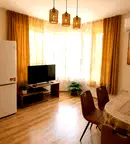 Тристаен апартамент с тераса в Колхозен пазар, Варна