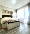 Тристаен апартамент с тераса в Конфуто, Варна