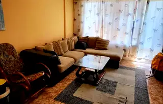 Двустаен апартамент в Левски 1, Варна с усвоена тераса