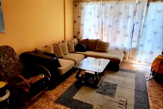 Двустаен апартамент в Левски 1, Варна с усвоена тераса