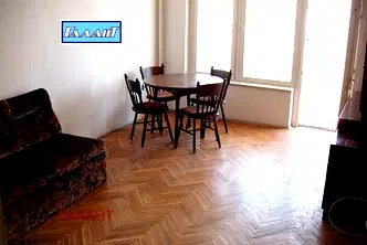 Тристаен апартамент с две тераси в Левски 1, Варна