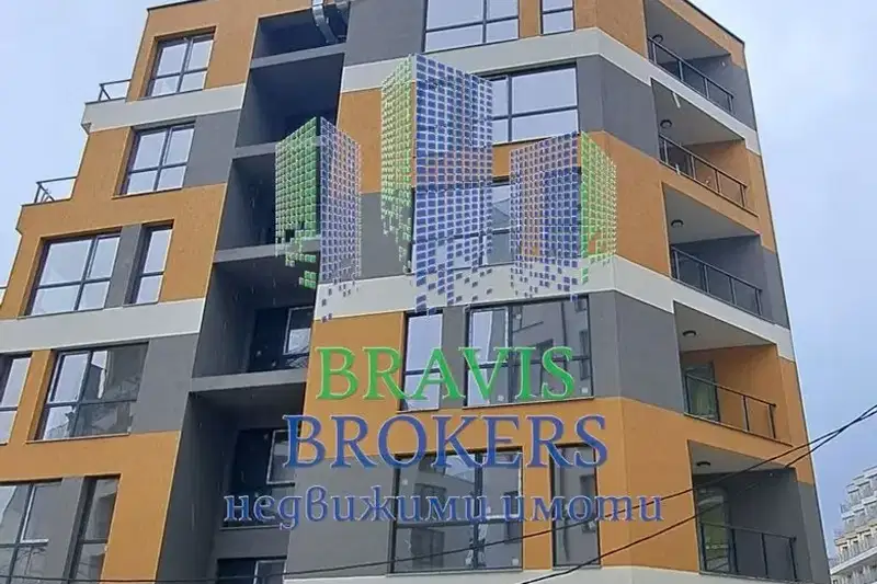 Three-room apartment in Levski with terrace and elevator