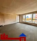 Тристаен апартамент в Левски, Варна с югоизточно изложение