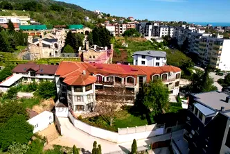 3-стаен апартамент с паркомясто в Левски 1, Варна