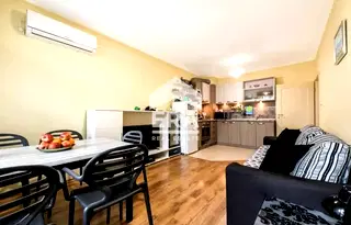 Тристаен апартамент с 3 тераси в Левски 1, Варна