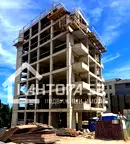 Тристаен апартамент в Левски 1, Варна с просторна тераса