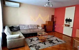 Едностаен апартамент 75 кв.м. в Левски 1, Варна на партер