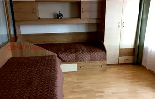 Тристаен апартамент в Левски 1, Варна с асансьор