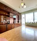 Тристаен апартамент в Левски, Варна с тераса