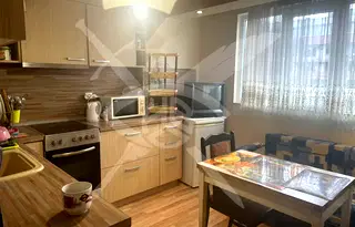Тристаен апартамент в Левски, Варна с тераса на 6-ти етаж