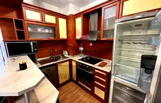 Тристаен апартамент в Левски с асансьор и удобна локация