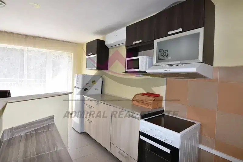 4-bedroom apartment in Varna, Levski 1
