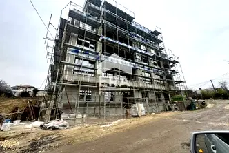 Двустаен апартамент с тераса в Левски 2, Варна