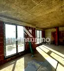 Тристаен апартамент с панорамна гледка в Левски 2, Варна