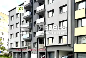 Двустаен апартамент във Варна, Лятно кино Тракия