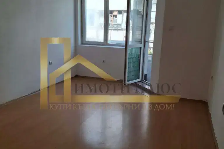 Two-room apartment in Lyatno Kino Trakiya, Varna with elevator