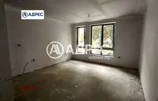 Тристаен апартамент във Варна, Лятно кино Тракия
