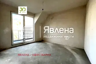 Тристаен апартамент във Варна, Лятно кино Тракия