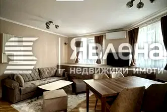 Тристаен апартамент с тераса в Лятно кино Тракия, Варна