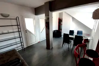 Тристаен апартамент с тераса в Лятно кино Тракия, Варна
