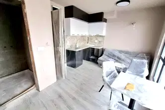 Двустаен апартамент с гледка море в м-т Ален мак, Варна