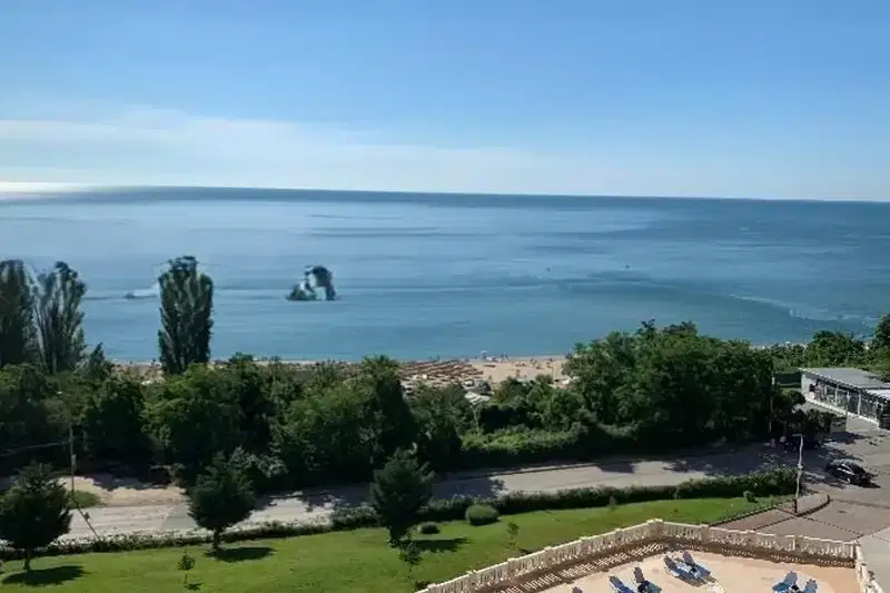 4-bedroom apartment in Varna, Alen Mak