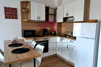 Двустаен апартамент с паркомясто в м-т Горна Трака, Варна