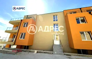 Двустаен апартамент с тераса в м-т Пчелина, Варна