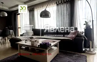 Тристаен апартамент във Варна, м-т Пчелина