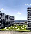 Тристаен апартамент с две паркоместа в Младост 1, Варна
