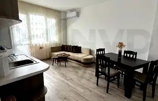 Двустаен апартамент с тераса в Младост 1, Варна