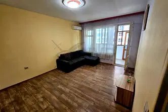 Двустаен апартамент в Младост 2, Варна с тераса