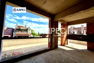 Многостаен апартамент във Варна, Окръжна болница-Генерали