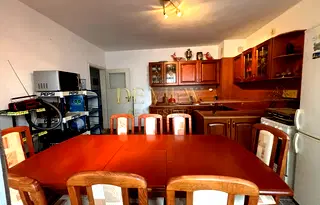 Четиристаен апартамент в Операта, Варна с две тераси