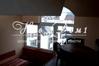 Двустаен апартамент до Операта във Варна с тераса