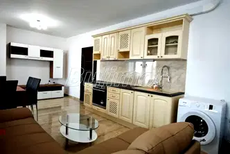 Просторен 2-стаен апартамент с паркинг в кв. Победа, Варна