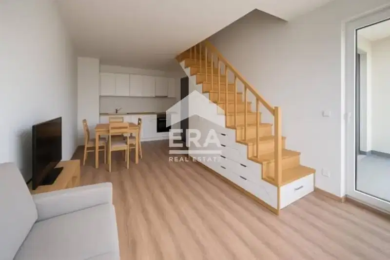 4-bedroom apartment in Varna, Pobeda