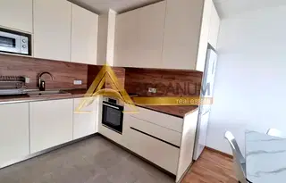 Двустаен апартамент с тераса в кв. Победа, Варна