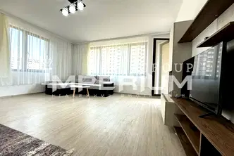 Тристаен апартамент с паркомясто в кв. Победа, Варна