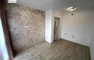 Двустаен апартамент в Погреби, Варна с асансьор