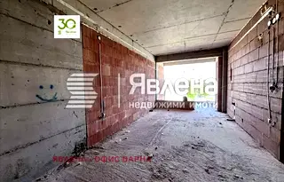 Двустаен апартамент с тераса в Погреби, Варна
