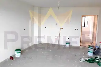 Тристаен апартамент във Варна, Погреби