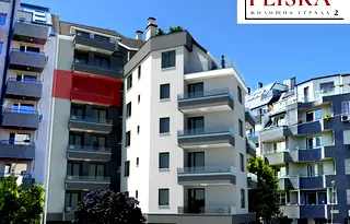 Тристаен апартамент с две тераси в Погреби, Варна