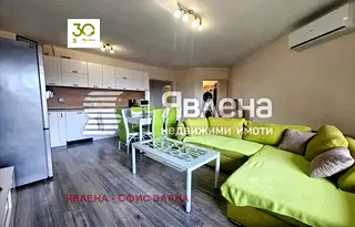 Тристаен апартамент с две тераси в Погреби, Варна