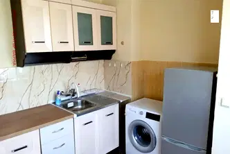 Тристаен апартамент в Погреби, Варна с две тераси