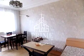 Четиристаен апартамент с морска гледка в Погреби, Варна
