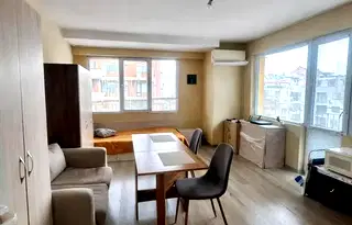 Едностаен апартамент 42 кв.м. в Погреби, Варна с тераса