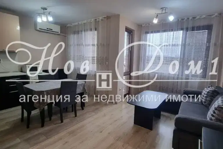 Двустаен апартамент в Погреби с тераса във Варна