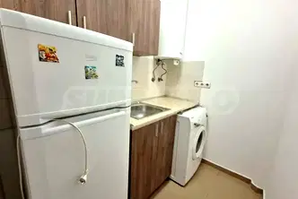 Четиристаен апартамент с три тераси в Погреби, Варна