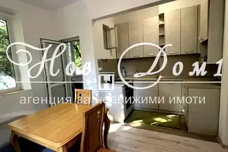 Двустаен апартамент с тераса в Спортна зала, Варна